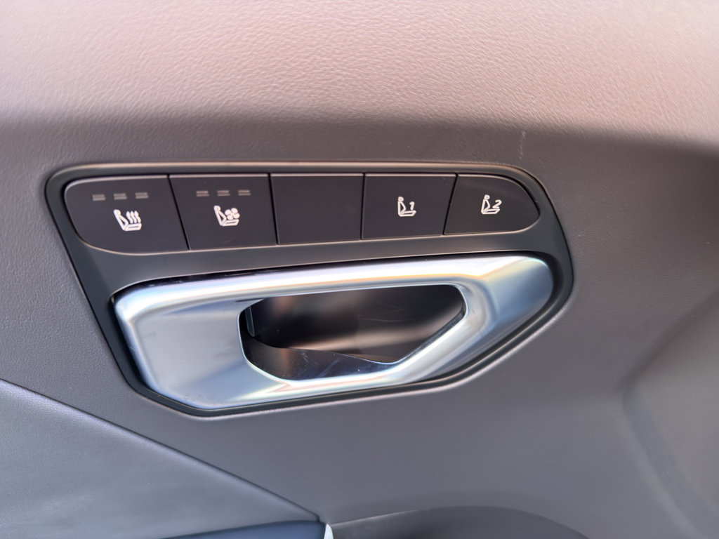 New 2025 Kia K4 GT-Line image 10