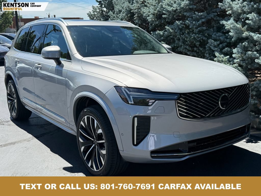 Used 2025 Volvo XC90 B6 Plus AWD/4WD image 13