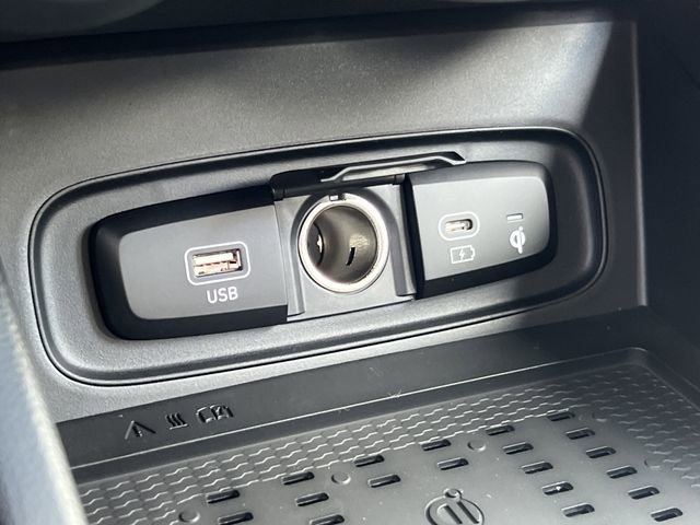 New 2026 Hyundai Venue SEL image 24