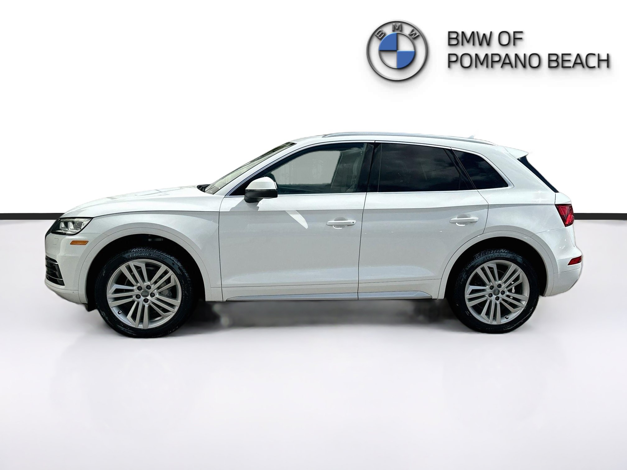 Used 2018 Audi Q5 2.0T Premium Plus w/ Premium Plus Package AWD/4WD image 4