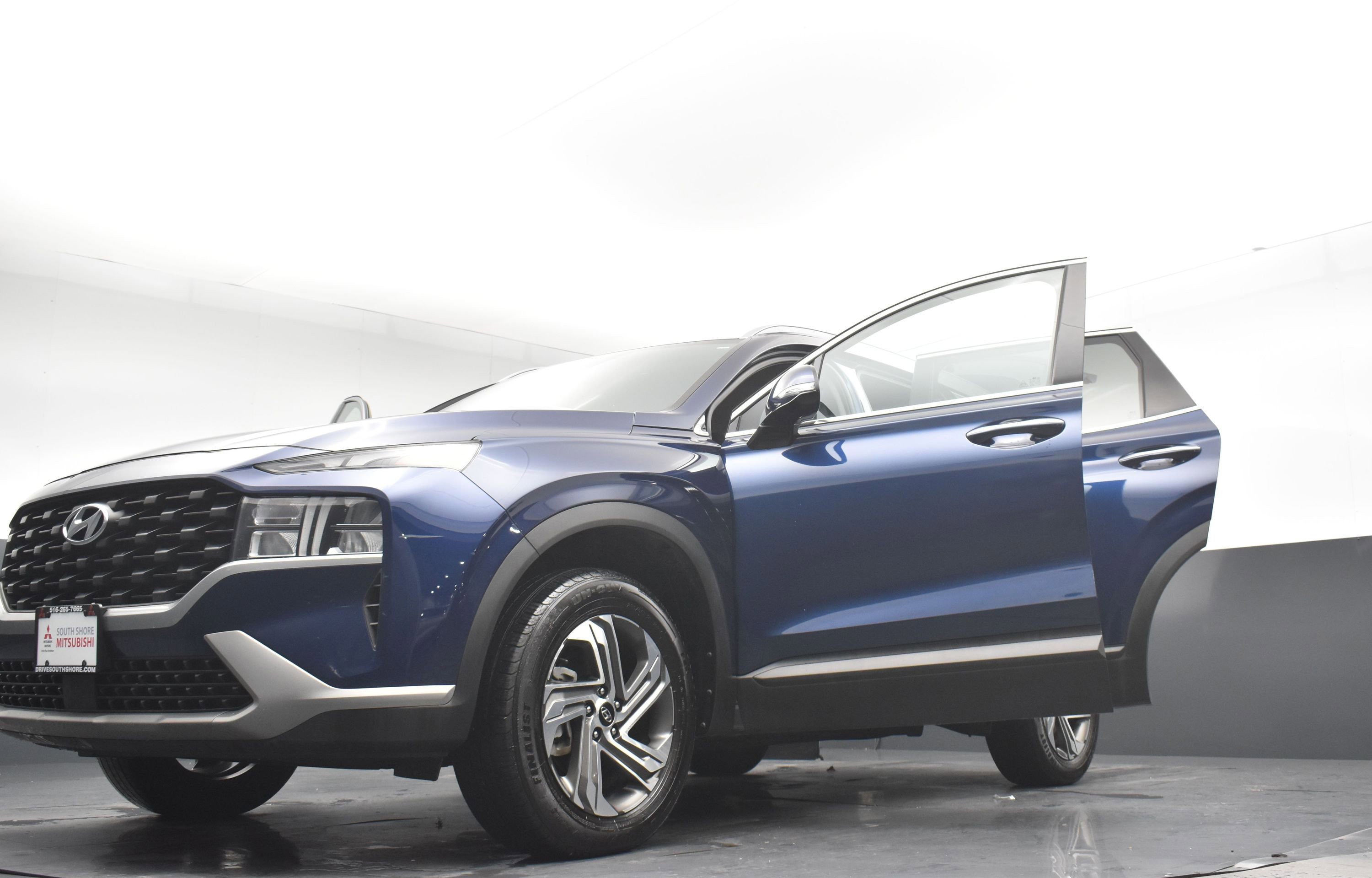 Used 2023 Hyundai Santa Fe SEL image 34