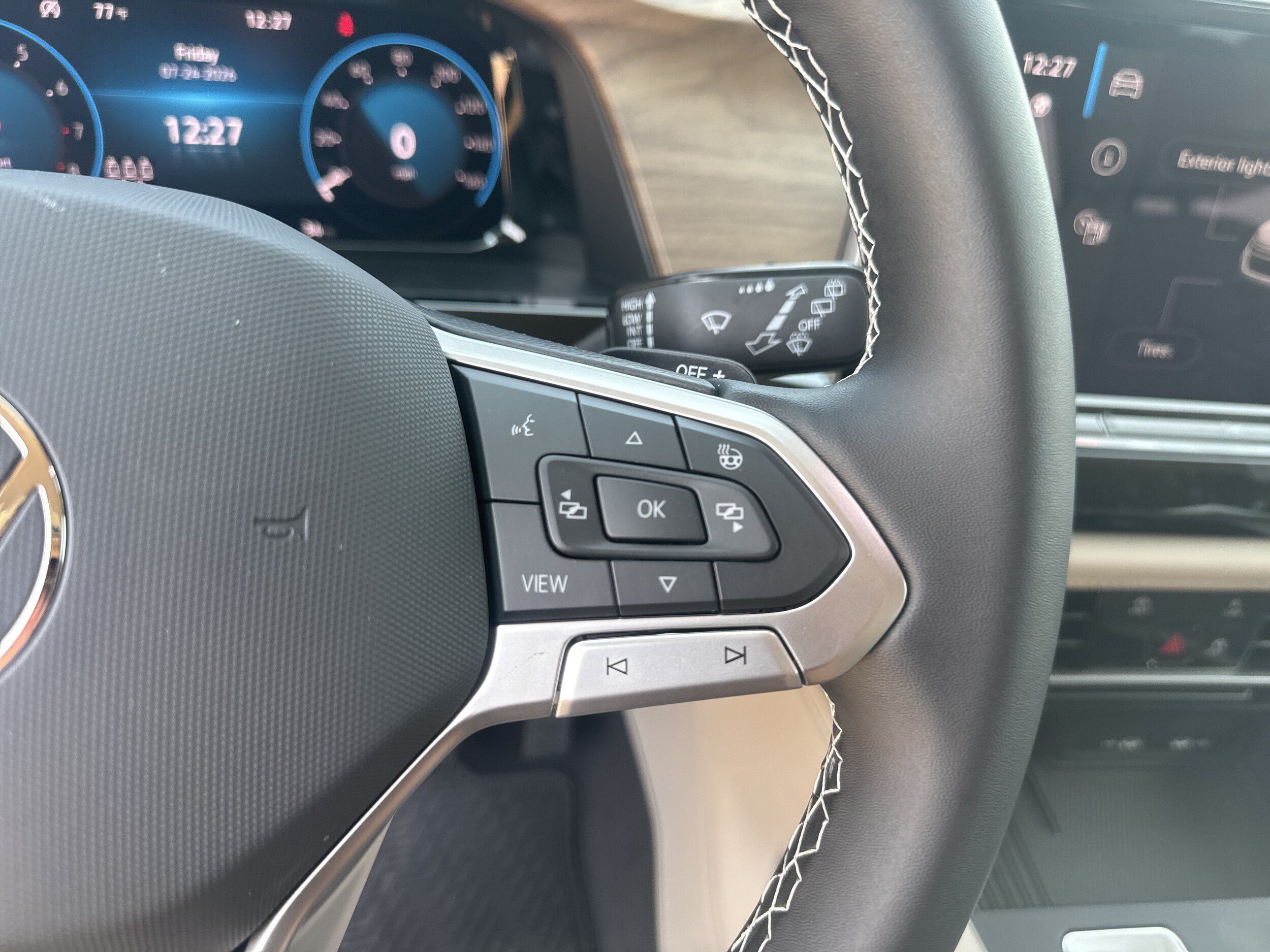 New 2026 Volkswagen Atlas SE AWD/4WD image 15
