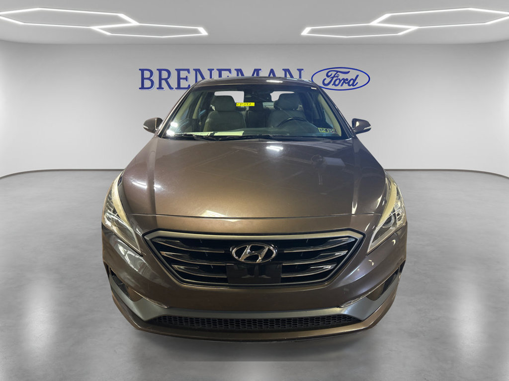 Used 2017 Hyundai Sonata Limited w/ Ultimate Package 04 FWD image 2