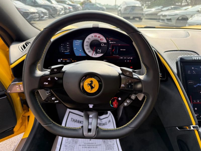 Used 2022 Ferrari Roma image 11