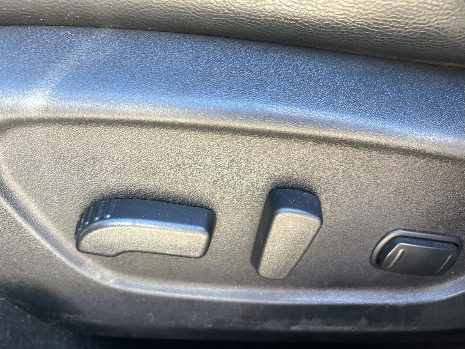 Used 2019 Nissan Rogue Sport SL image 26