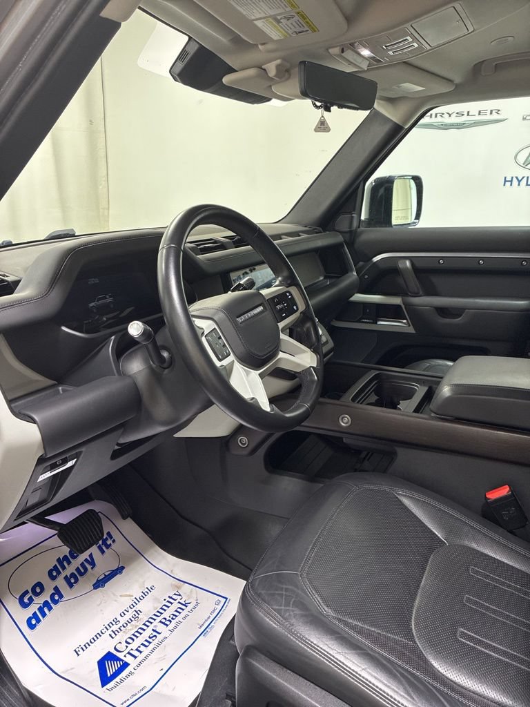 Used 2020 Land Rover Defender 110 SE AWD/4WD image 11