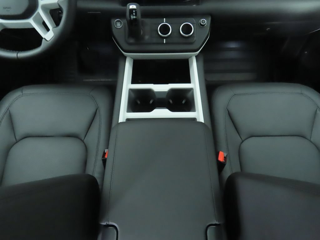 Used 2025 Land Rover Defender 110 S AWD/4WD image 18