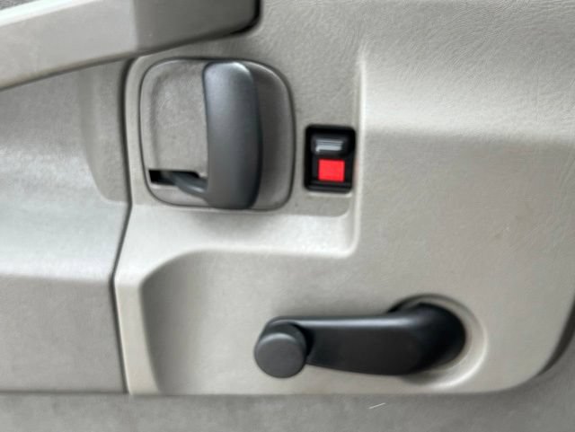Used 2021 GMC Savana 3500 w/ Driver Convenience Package RWD image 21