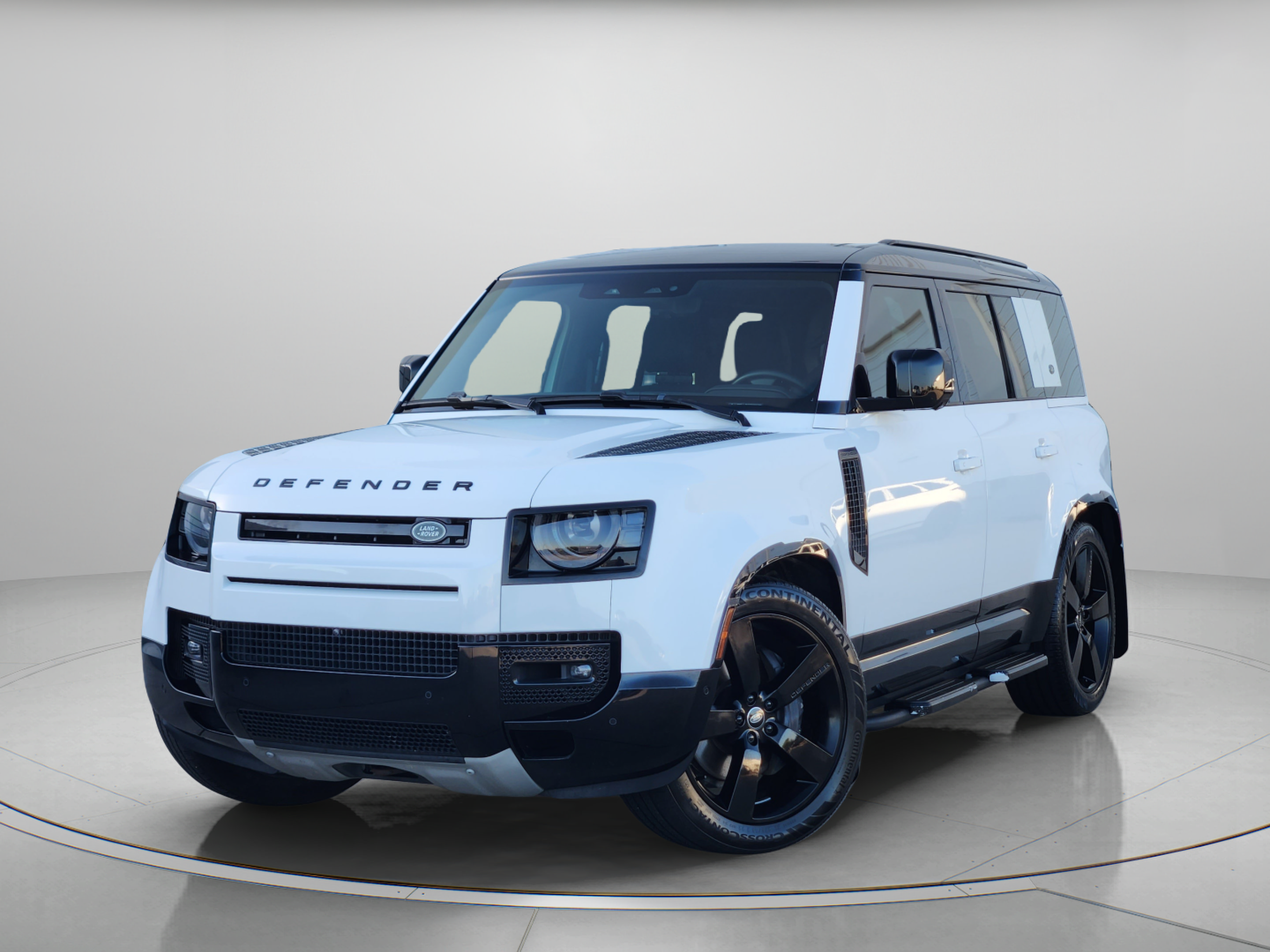Certified 2024 Land Rover Defender 110 X-Dynamic SE AWD/4WD image 1