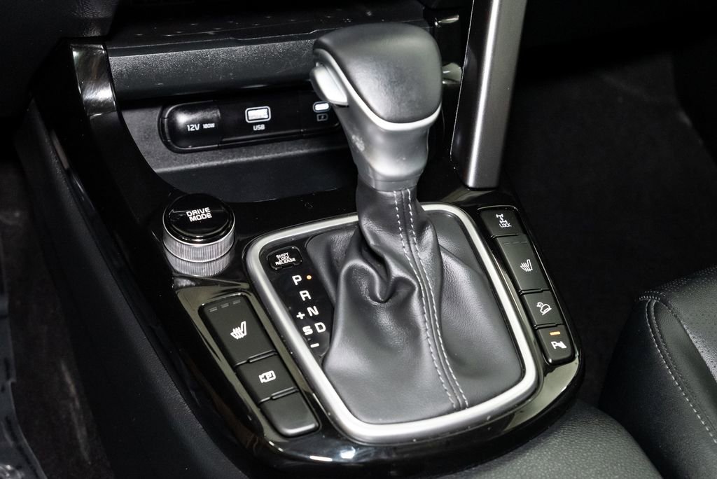 Certified 2025 Kia Seltos EX w/ EX Sunroof Package image 24