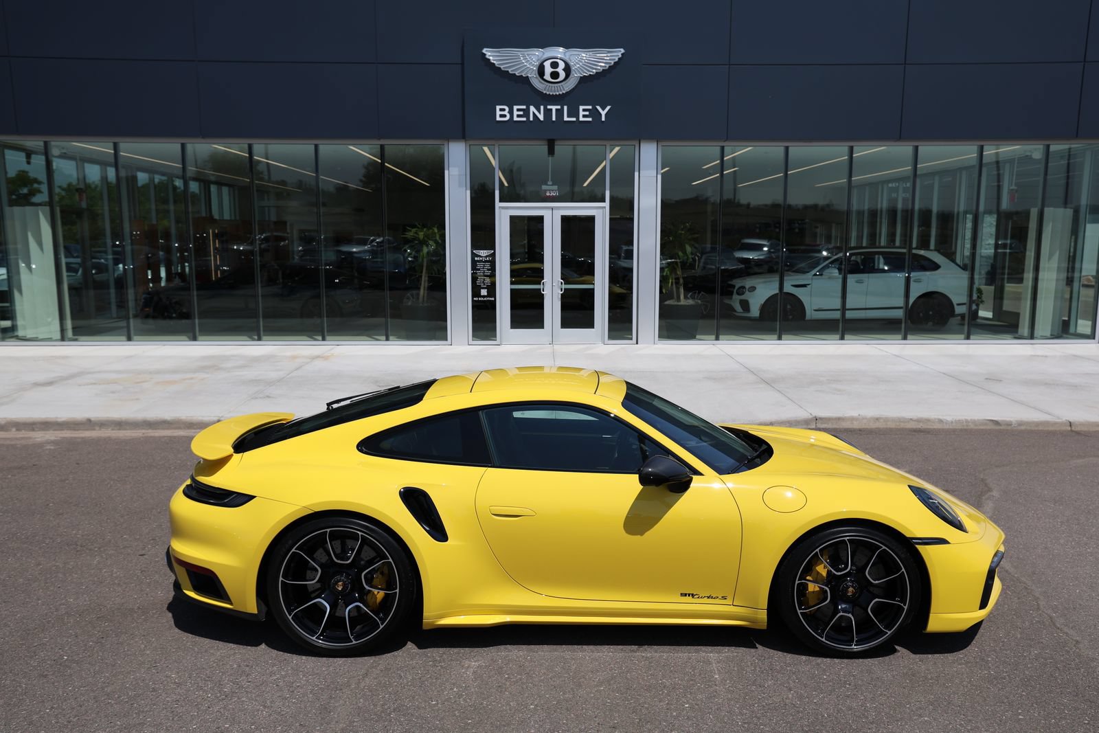 Used 2021 Porsche 911 Turbo S AWD/4WD image 13