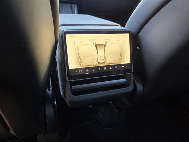 Used 2026 Tesla Model Y Long Range image 11