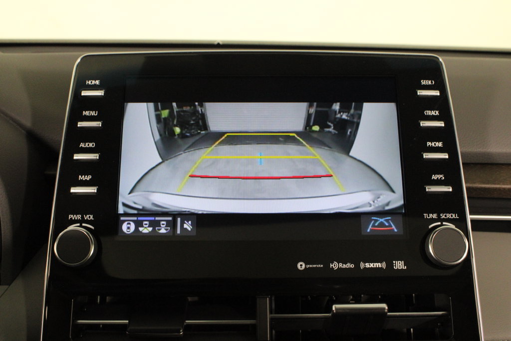 Used 2022 Toyota Avalon Limited w/ Advanced Safety Package FWD image 31