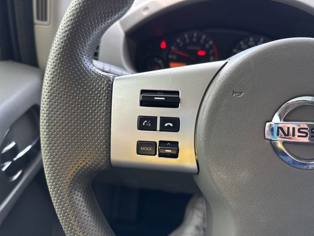 Used 2017 Nissan Frontier SV image 17