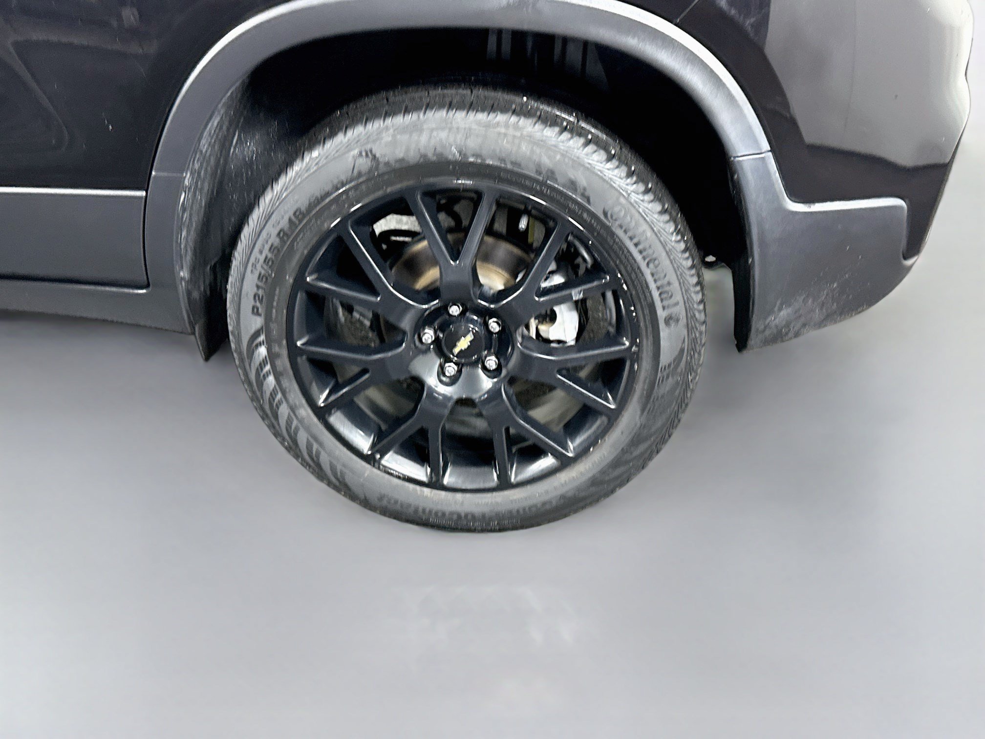 Used 2022 Chevrolet Trax LT w/ Midnight Edition AWD/4WD image 37