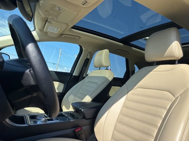 Certified 2024 Ford Edge SEL w/ Convenience Package AWD/4WD image 15