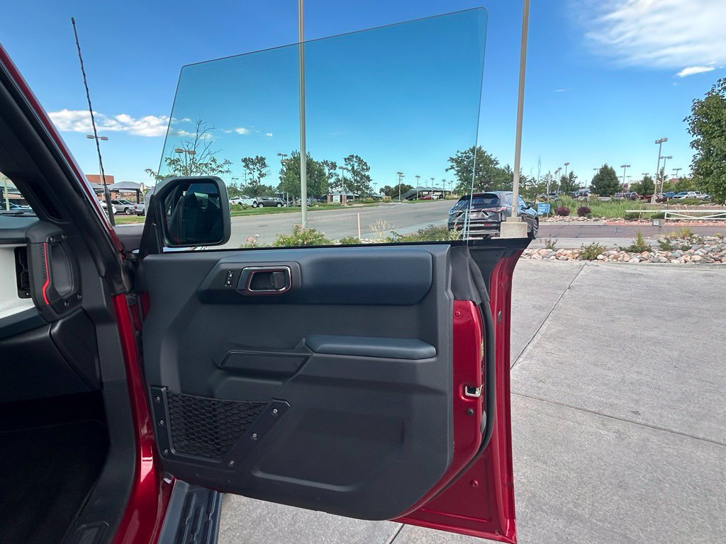 Used 2025 Ford Bronco Heritage Edition AWD/4WD image 31