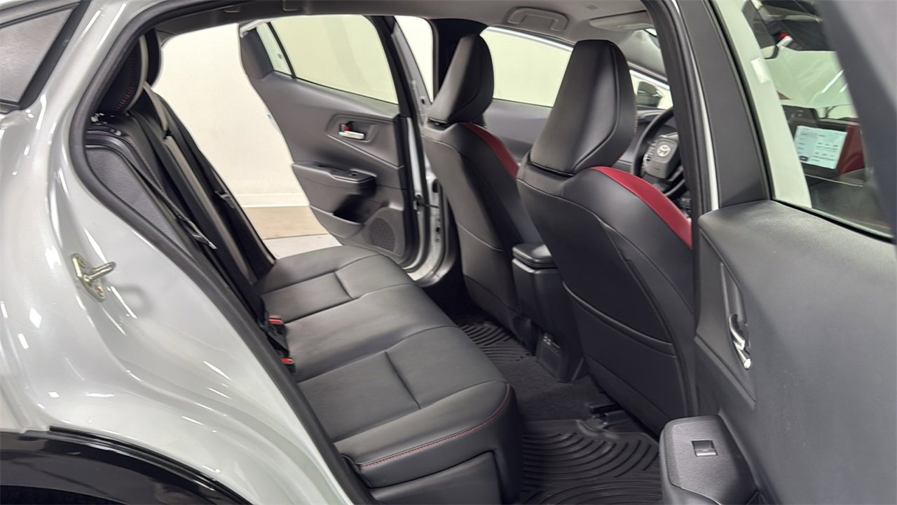 Used 2025 Toyota Prius XSE image 17