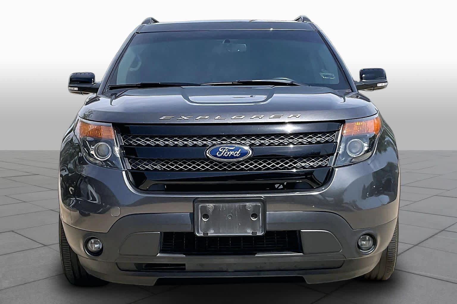 Used 2015 Ford Explorer Sport w/ Equipment Group 401A AWD/4WD image 4