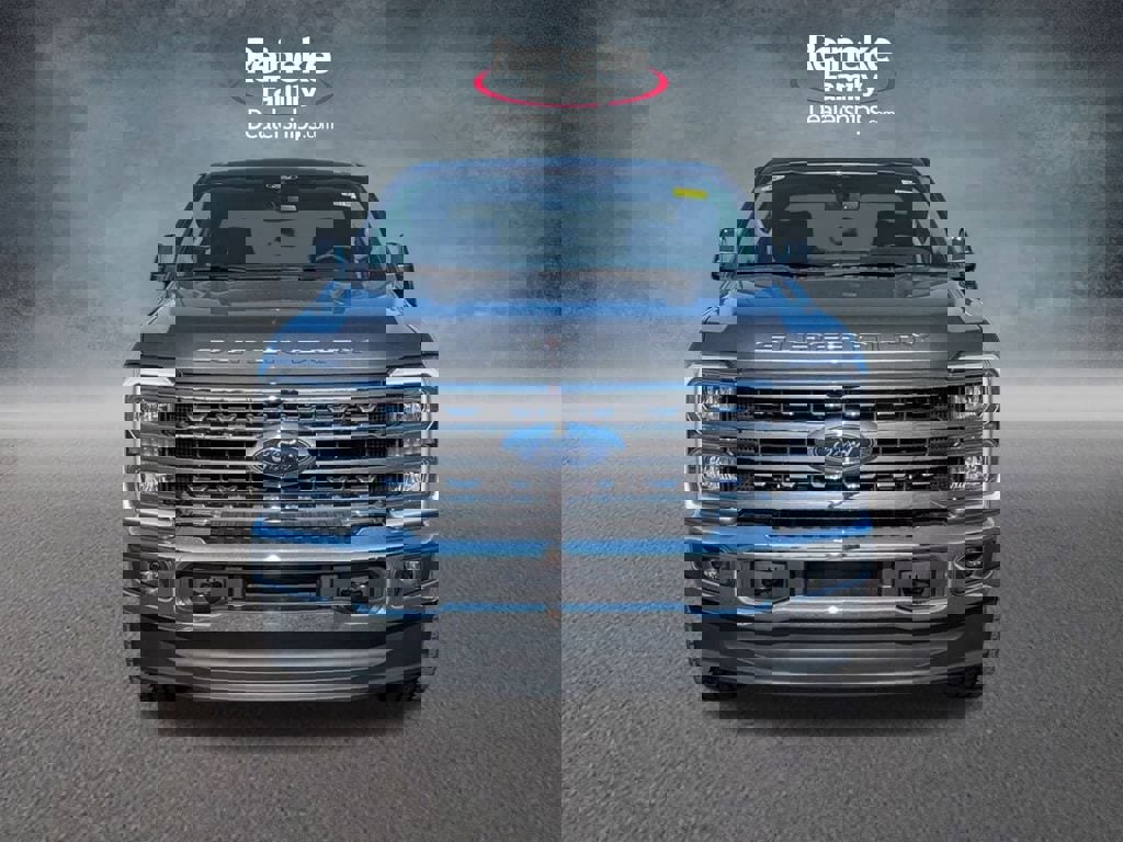 New 2026 Ford F250 Lariat w/ FX4 Off-Road Package image 2