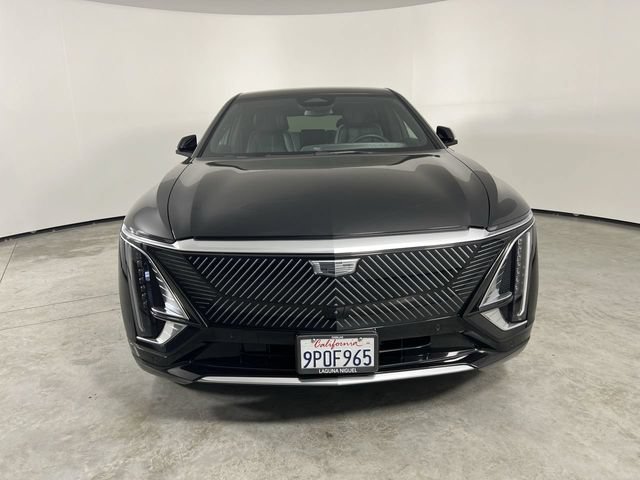 Certified 2024 Cadillac Lyriq Tech w/ Driver Assist Package RWD image 3