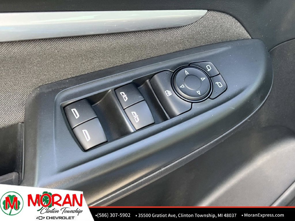 Certified 2023 Chevrolet Bolt EUV LT w/ Comfort Package FWD image 17