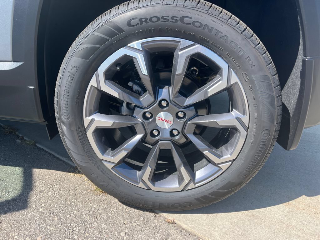 New 2026 GMC Terrain Elevation w/ Elevation Premium Package AWD/4WD image 17