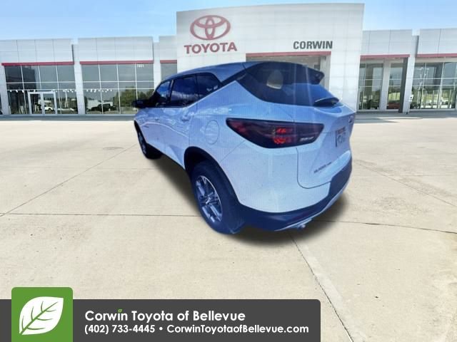 Used 2023 Chevrolet Blazer LT image 4