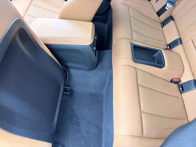 Used 2026 BMW 230i Coupe w/ M Sport Package RWD image 16