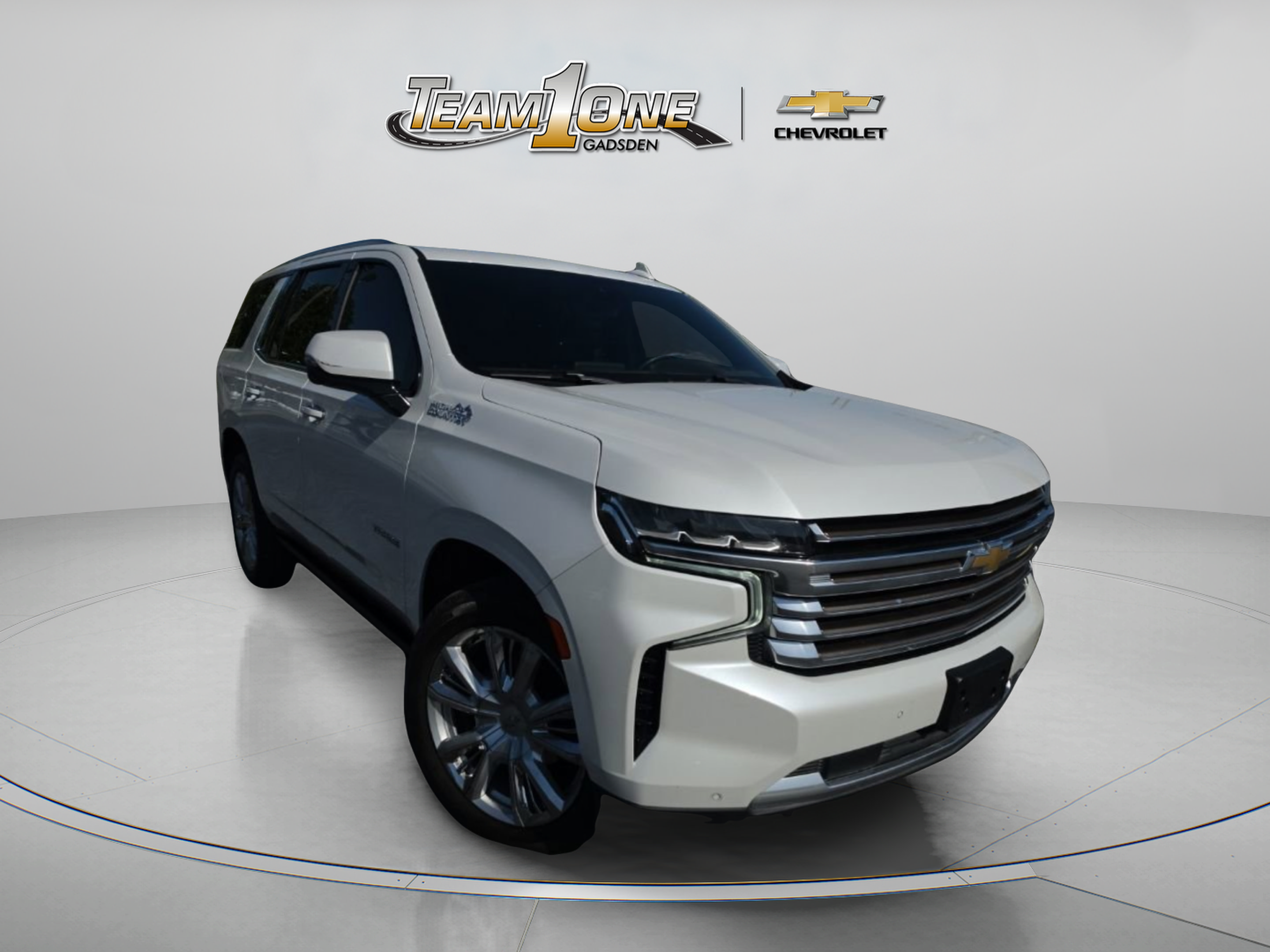 Used 2023 Chevrolet Tahoe High Country w/ Premium Package 2 AWD/4WD image 1