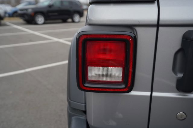 Used 2020 Jeep Wrangler Unlimited Sport S image 40