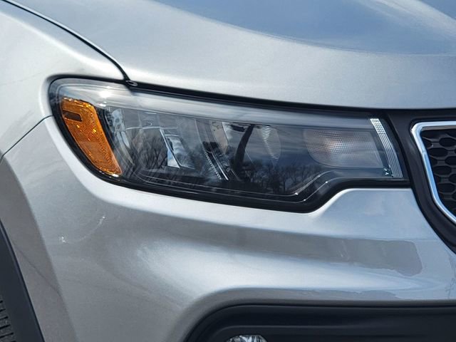 Certified 2023 Jeep Compass Latitude w/ Sun and Sound Group image 16