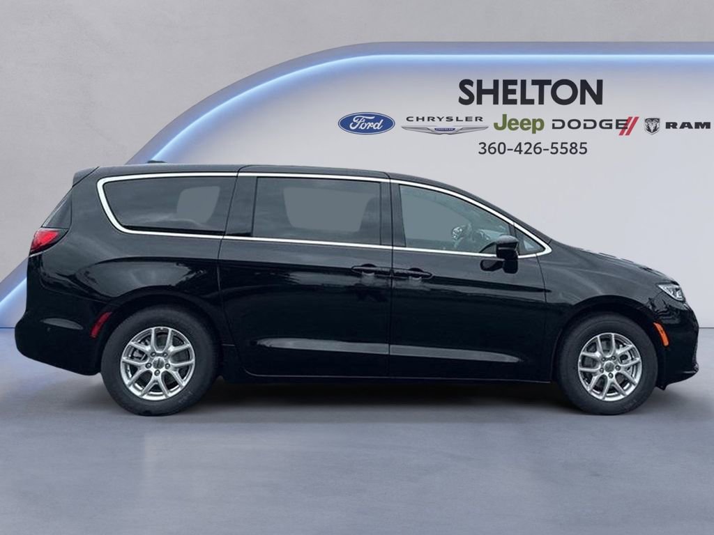 New 2025 Chrysler Pacifica Select w/ Uconnect Theater Family Group image 4