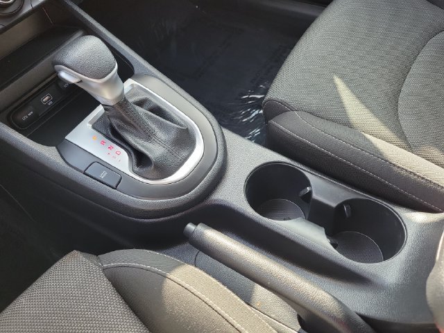 Used 2023 Kia Forte LXS w/ LXS Technology Package FWD image 16