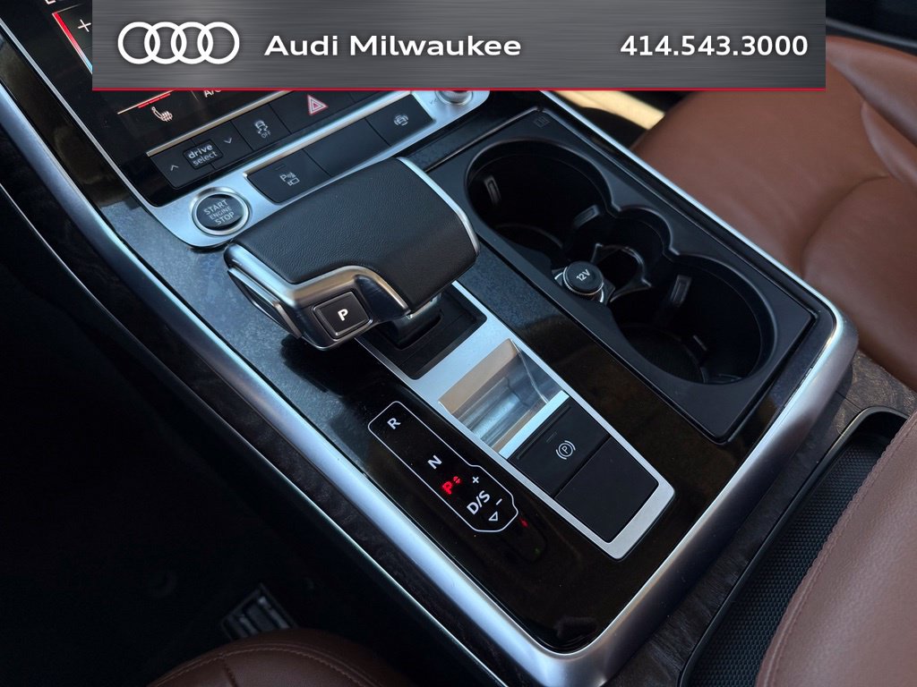 Used 2023 Audi Q8 Premium w/ Convenience Package AWD/4WD image 27