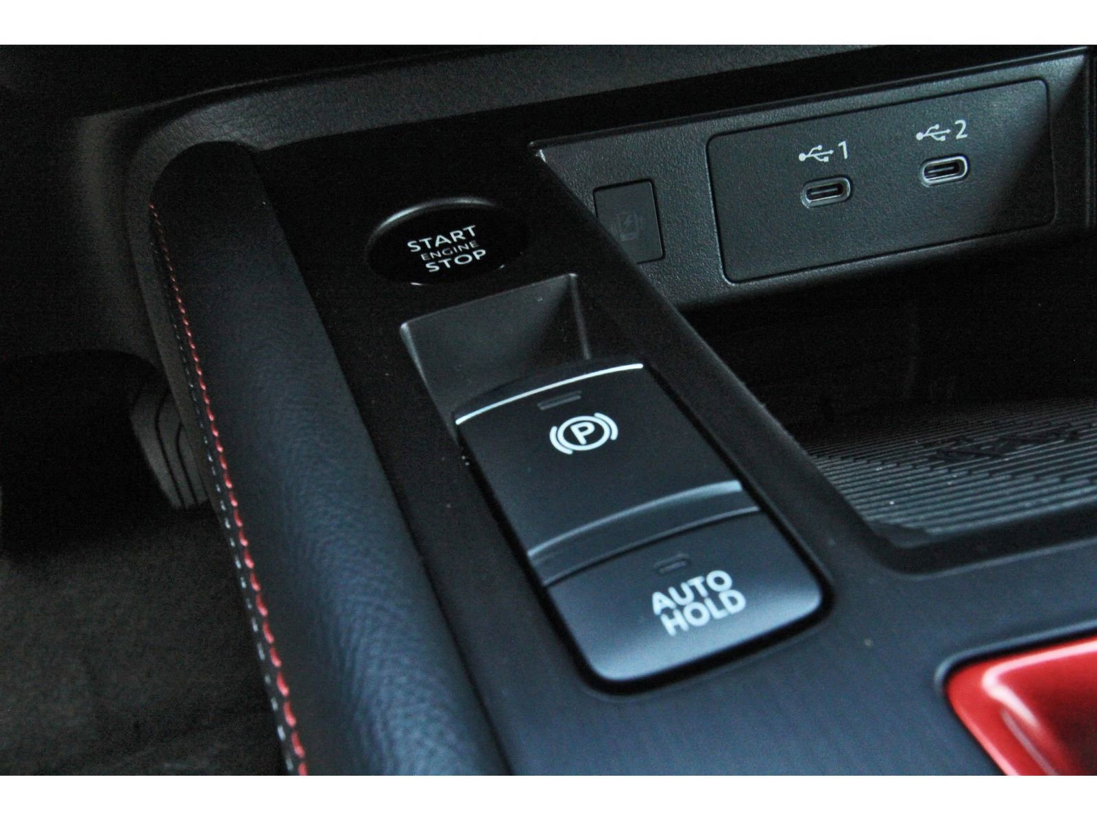 Certified 2025 Nissan Kicks SR FWD image 28