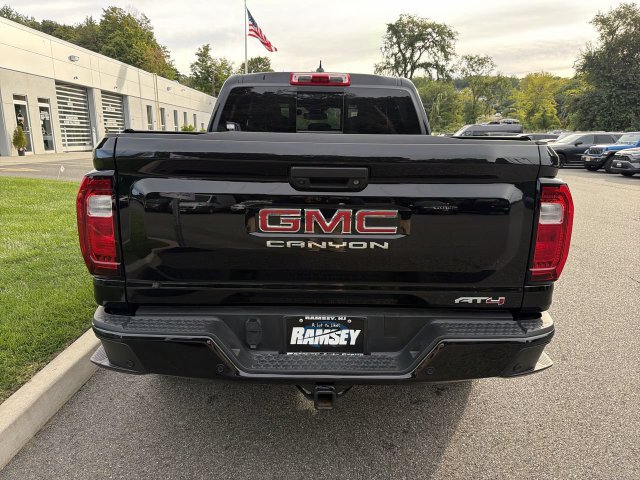 Used 2026 GMC Canyon AT4 AWD/4WD image 7