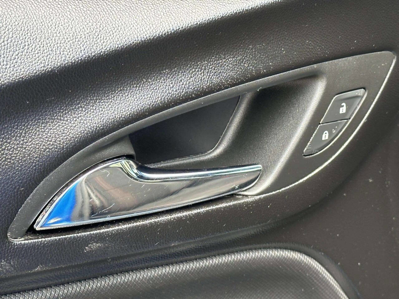 Used 2024 Chevrolet Equinox RS image 12