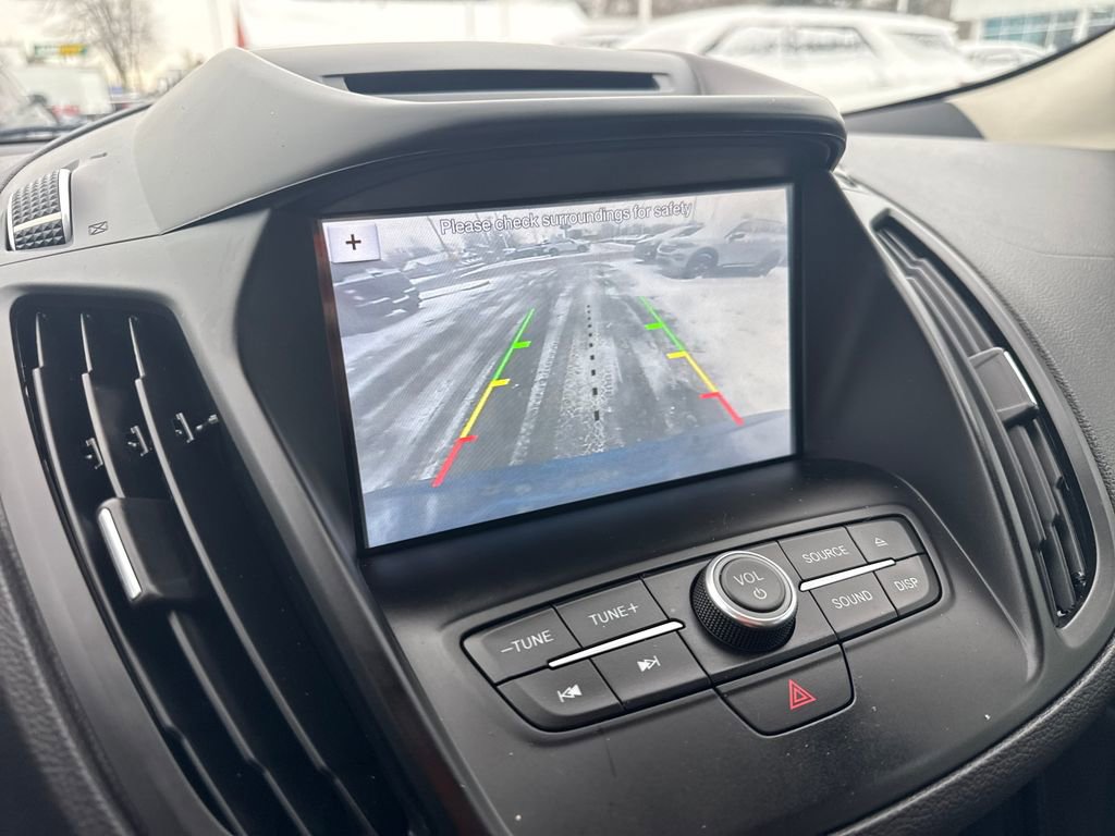 Used 2017 Ford Escape SE w/ Equipment Group 201A image 37