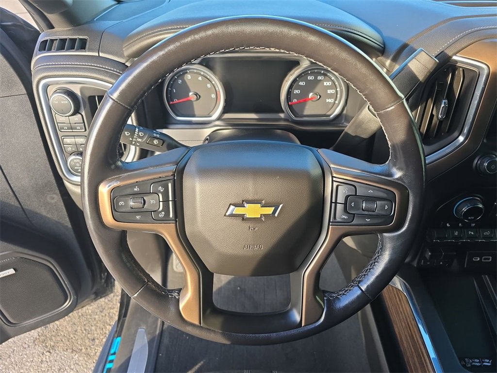 Certified 2021 Chevrolet Silverado 2500 High Country w/ Safety Package II image 11