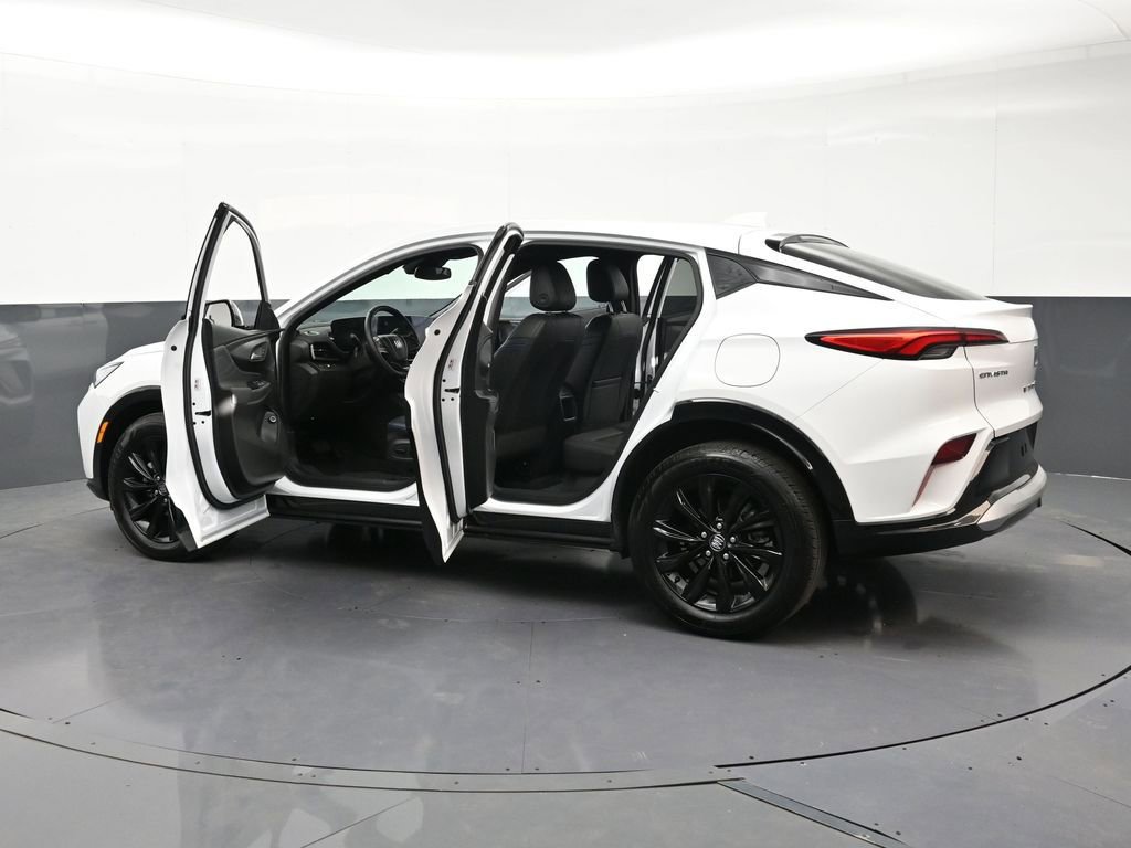 Used 2024 Buick Envista Sport Touring w/ Convenience I Package image 36