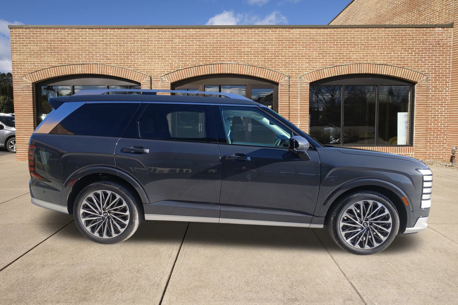 New 2026 Hyundai Palisade Calligraphy image 2