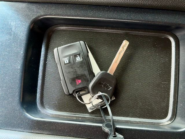 Used 2015 Chevrolet Tahoe 4WD image 32