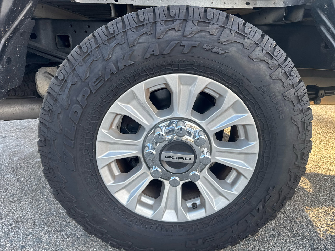 Used 2022 Ford F250 XLT w/ XLT Value Package image 11