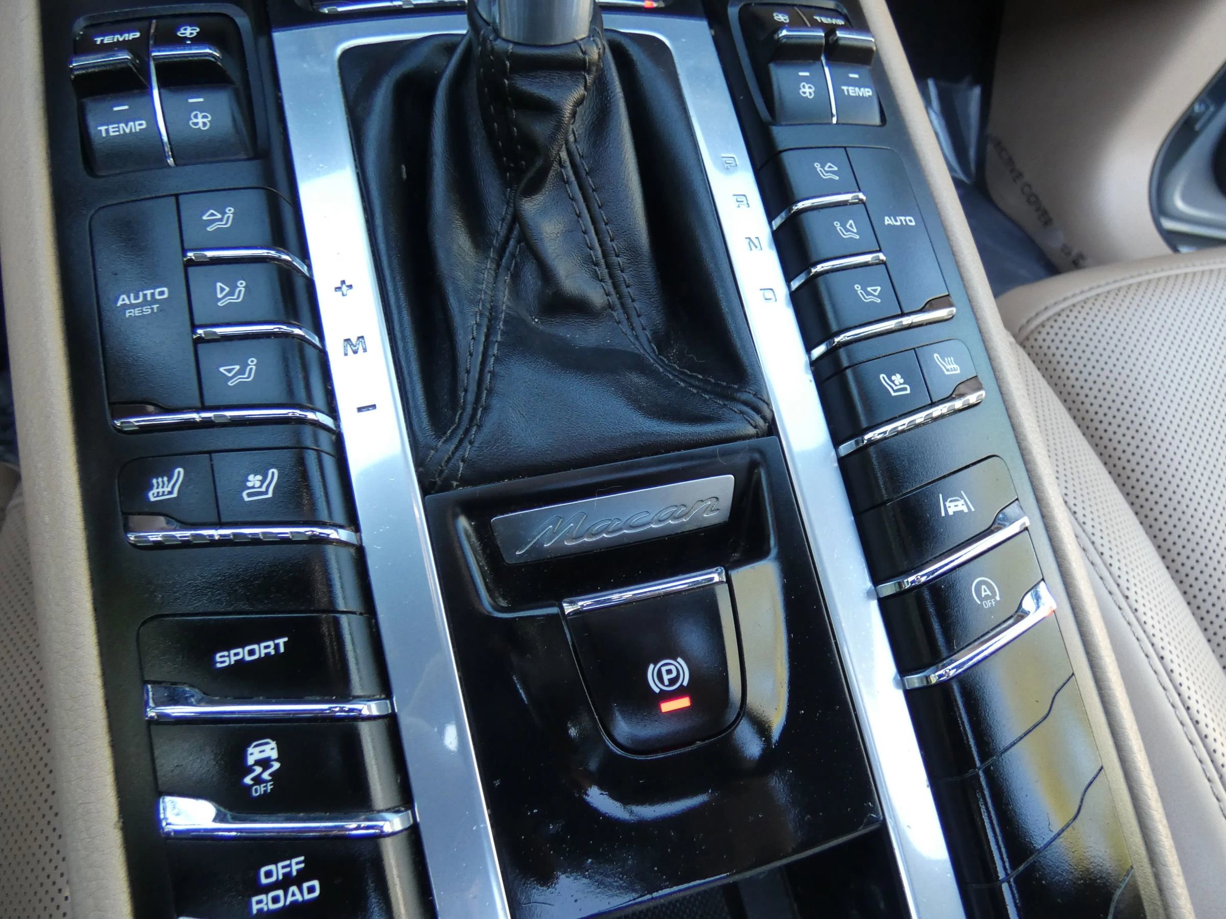 Used 2019 Porsche Macan image 58