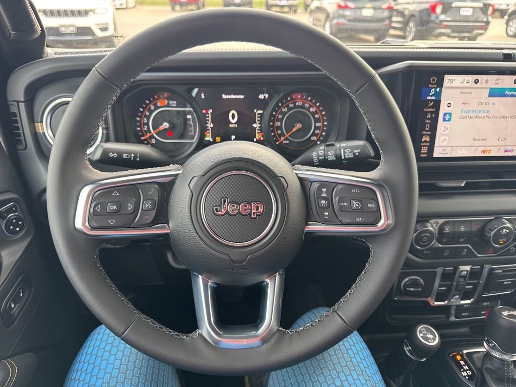 New 2026 Jeep Wrangler Unlimited Sahara AWD/4WD image 12