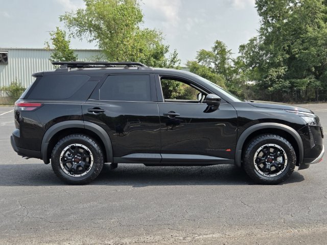 New 2026 Nissan Pathfinder Rock Creek AWD/4WD image 6