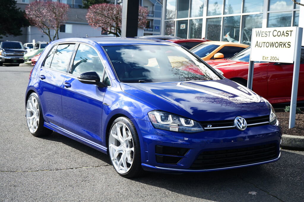 Used 2015 Volkswagen Golf R 4-Door image 7