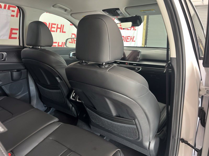 New 2026 Kia Sorento S AWD/4WD image 11