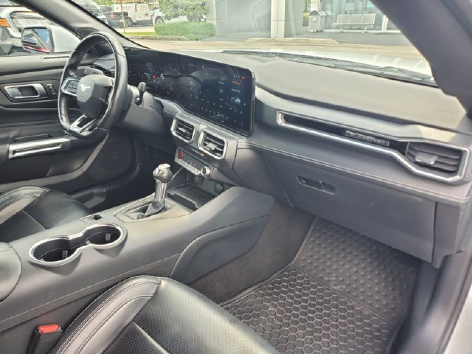 Used 2024 Ford Mustang Premium RWD image 27